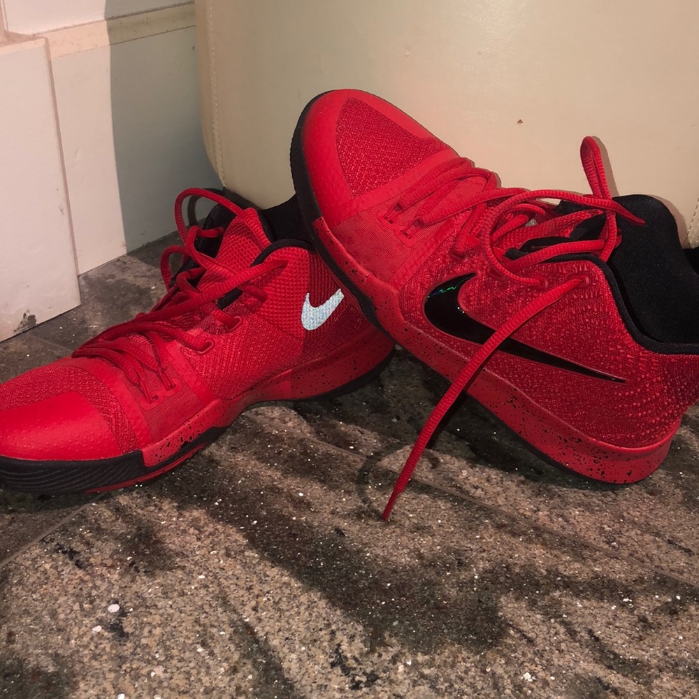 Red Kyrie 3’s (NOT AVAILABLE IN STORES ANYMORE)